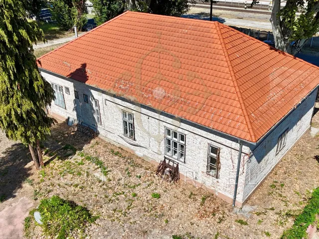 Eladó nyaraló Szántód 242 nm