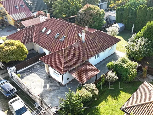 Eladó ház Siófok, Ezüstpart 150 nm
