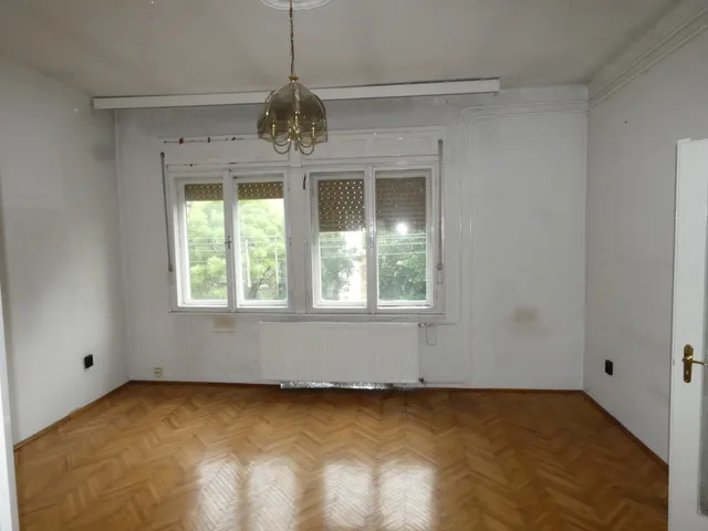 Eladó lakás Szeged, Északi városrész 90 nm