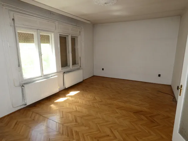 Eladó lakás Szeged, Északi városrész 90 nm