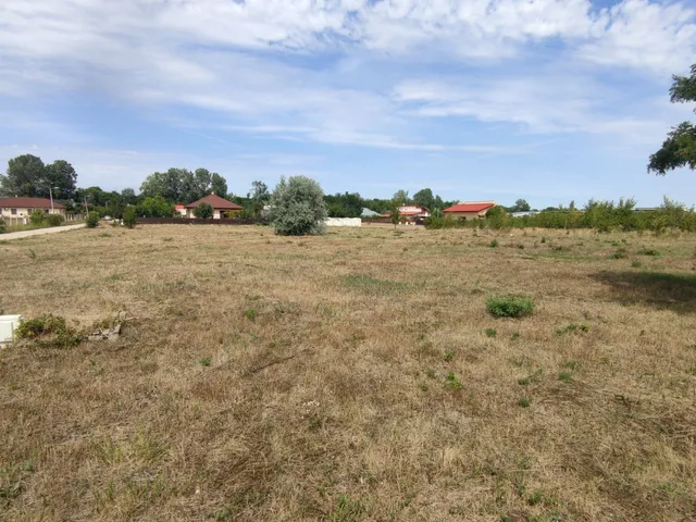 Eladó telek Szeged, Újszeged, Rézöntő utca 3228 nm