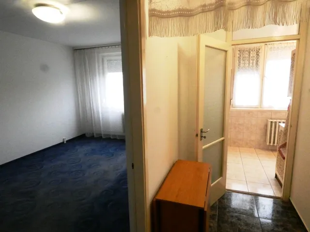 Eladó lakás Szeged, Északi városrész, Vág utca 48 nm