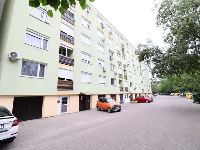 Eladó lakás Szeged, Északi városrész 60 nm
