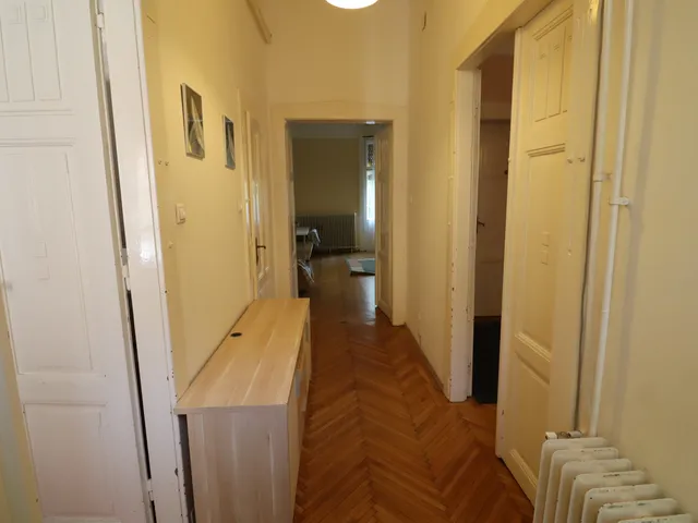 Eladó lakás Szeged, Belváros, Berzsenyi utca 100 nm