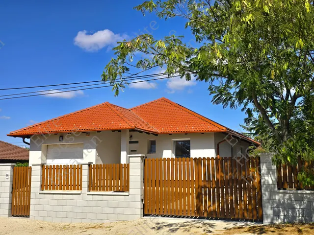 Eladó ház Érd, Fenyves-Parkváros 126 nm