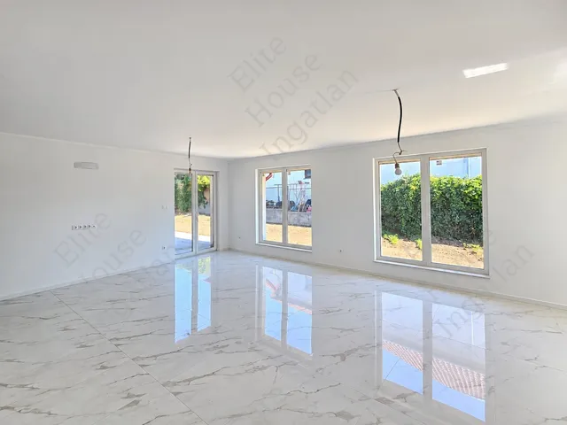 Eladó ház Érd, Fenyves-Parkváros 126 nm