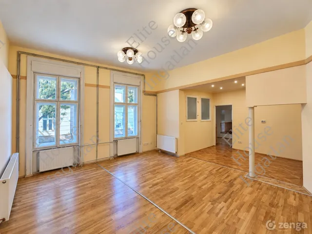 Eladó ház Székesfehérvár, Víziváros 191 nm