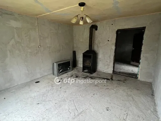 Eladó ház Nyárád 130 nm