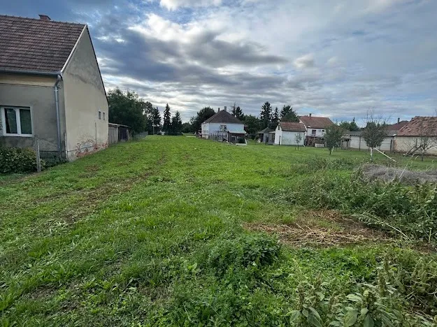 Eladó telek Bogyoszló 1277 nm