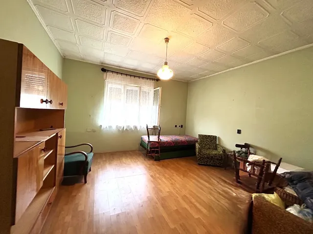 Eladó ház Szárföld 90 nm