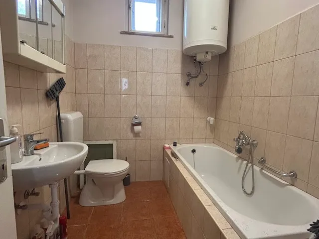 Eladó ház Kapuvár 70 nm