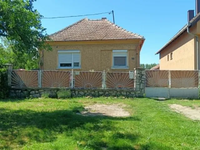Eladó ház Mihályi 86 nm