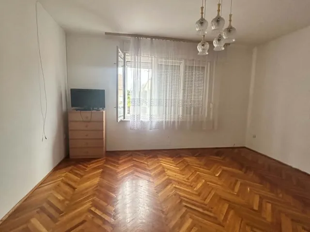 Eladó ház Veszkény 130 nm