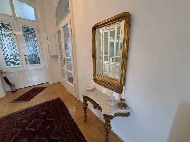 Eladó lakás Budapest V. kerület, Belváros 185 nm