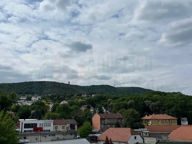 Eladó lakás Budapest III. kerület, Filatorigát 82 nm