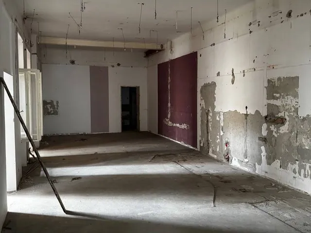 Eladó kereskedelmi és ipari ingatlan Budapest VII. kerület 2596 nm