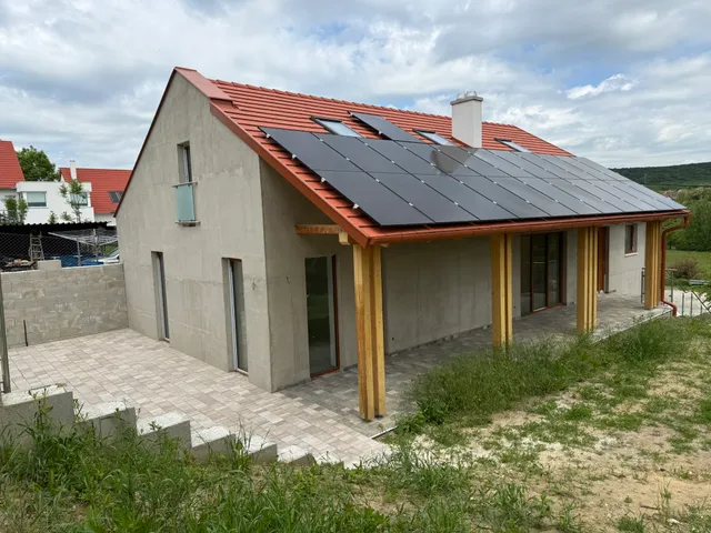 Eladó ház Szár 120 nm
