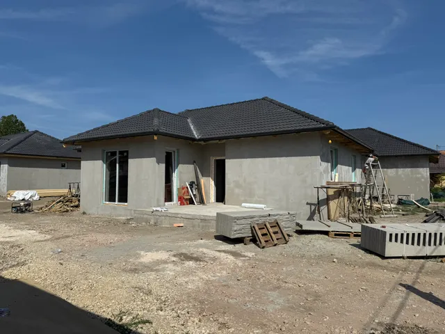 Eladó ház Bicske 96 nm