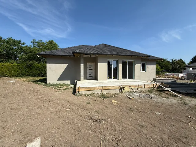 Eladó ház Bicske 120 nm