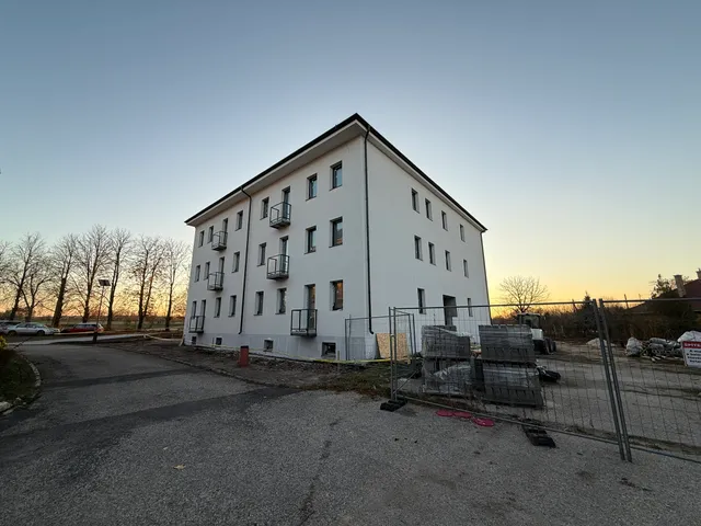 Eladó lakás Bicske 64 nm