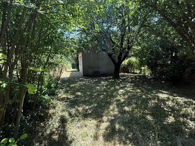 Eladó ház Újbarok, Szőlőhegy 27 nm