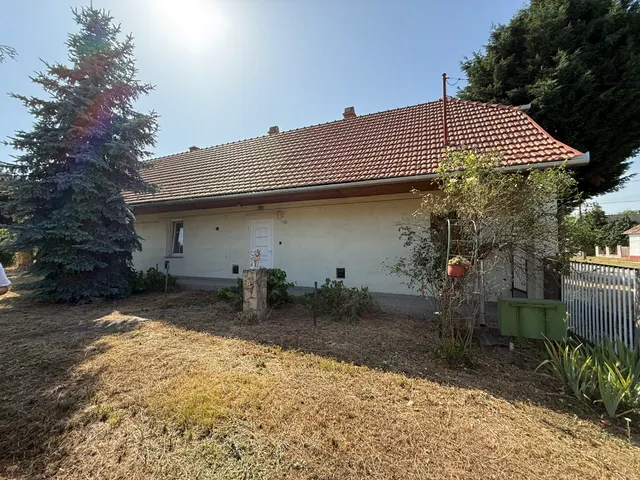 Eladó ház Vértesboglár 85 nm