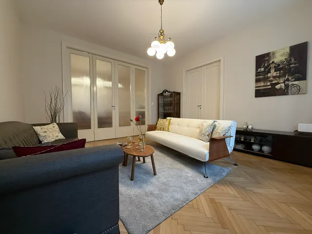Eladó lakás Budapest VI. kerület, Nagykörúton belüli terület, Bajcsy köz 93 nm