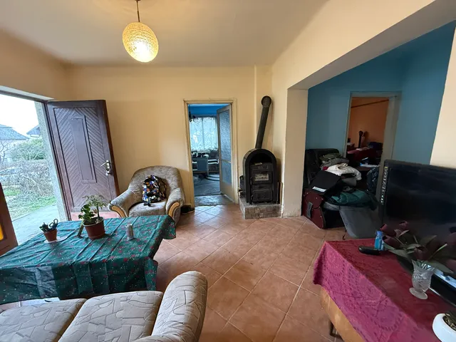 Eladó ház Vál 94 nm