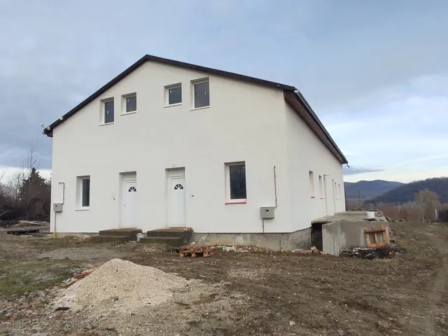 Eladó lakás Tatabánya, Alsógalla 100 nm