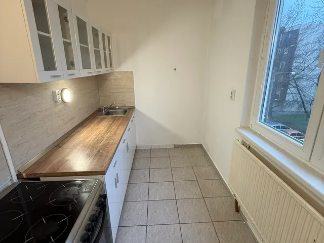 Eladó lakás Tatabánya, Ságvári-lakótelep, Sárberki ltp 55 nm