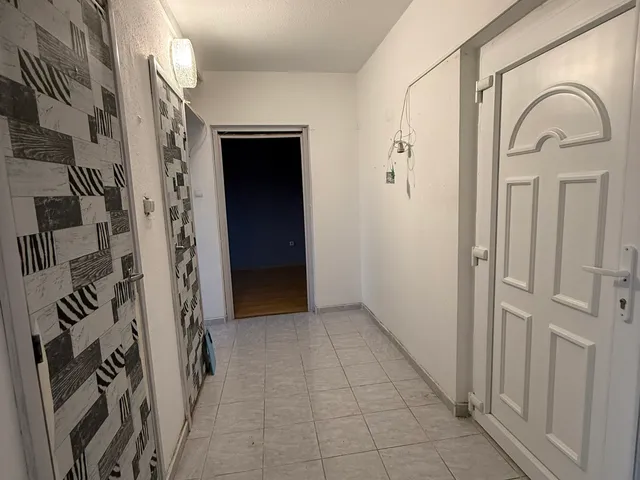 Eladó lakás Tatabánya, Sárberek, Sárberki lakótelep 50 nm