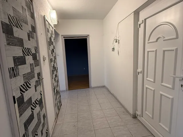 Eladó lakás Tatabánya, Sárberek, Sárberki lakótelep 50 nm