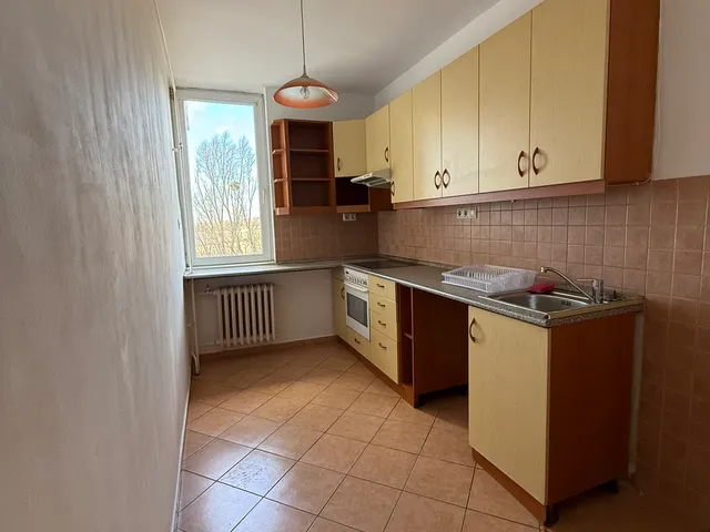 Eladó lakás Tatabánya, Komáromi 55 nm