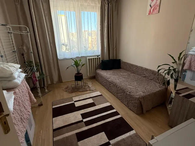 Eladó lakás Székesfehérvár, Víziváros, Sarló 55 nm