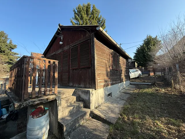 Eladó üdülő és hétvégi ház Biatorbágy, Mészáros dűlő 50 nm