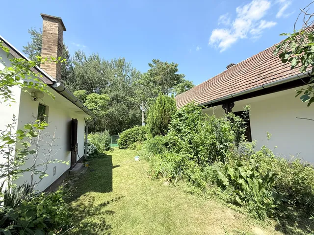 Eladó ház Kisszékely 104 nm