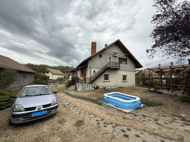 Eladó ház Vereb 153 nm