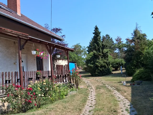 Eladó ház Vereb 153 nm