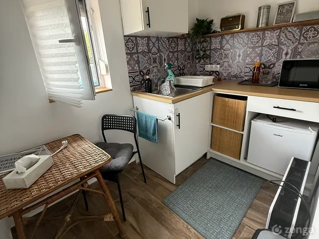Eladó kereskedelmi és ipari ingatlan Lovasberény 32 nm