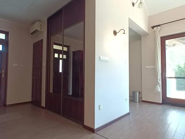 Kiadó ház Kecskemét, Vacsihegy 140 nm