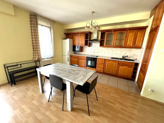 Kiadó lakás Budapest XIII. kerület, Vizafogó 76 nm