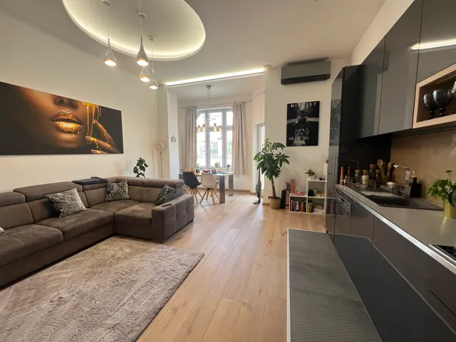 Kiadó lakás Budapest I. kerület, Naphegy, Naphegy utca 71 nm