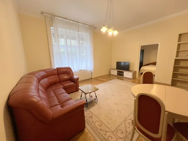 Kiadó lakás Budapest I. kerület, Várnegyed, Várfok utca 86 nm