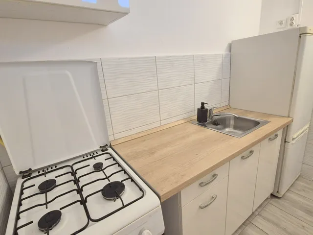 Kiadó lakás Budapest, Kerepesi út 49 nm