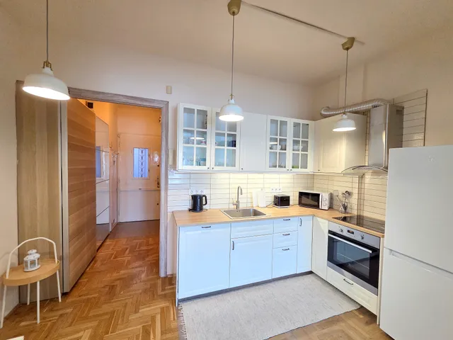 Kiadó lakás Budapest VIII. kerület, Kerepesdűlő 38 nm
