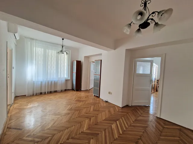 Kiadó lakás Budapest V. kerület, Belváros, Régi posta utca 80 nm