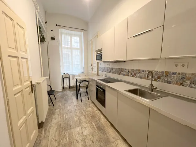 Kiadó lakás Budapest VII. kerület, Belső-Erzsébetváros 53 nm