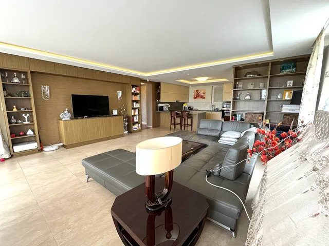 Eladó lakás Budapest I. kerület, Gellérthegy I. ker., Orom utca 117 nm