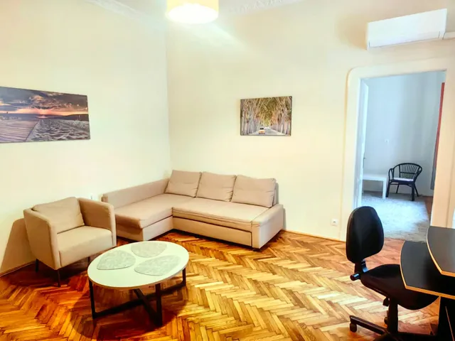 Kiadó lakás Budapest VII. kerület, Belső-Erzsébetváros 77 nm