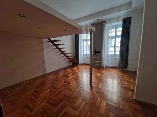 Eladó lakás Budapest VI. kerület, Nagykörúton belüli terület 53 nm